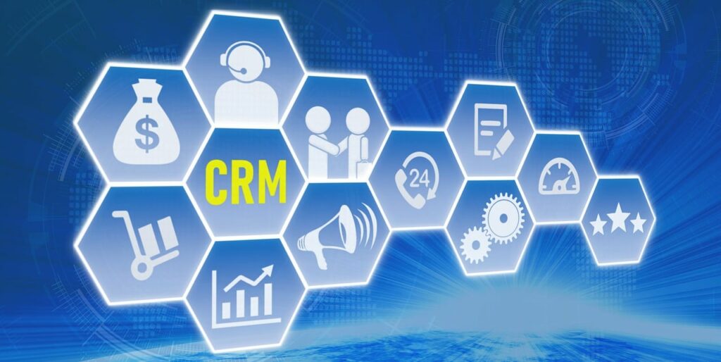 Comment faciliter l'accès aux ressources de formation grâce à l'intégration CRM et LMS 