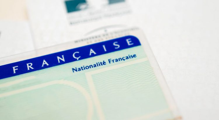 Arnaque à la Carte d'Identité